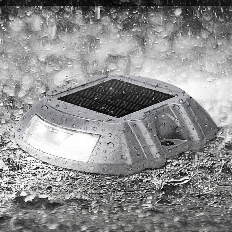 Eco-Friendly Solar Outdoor Lights for Decks and Pathways