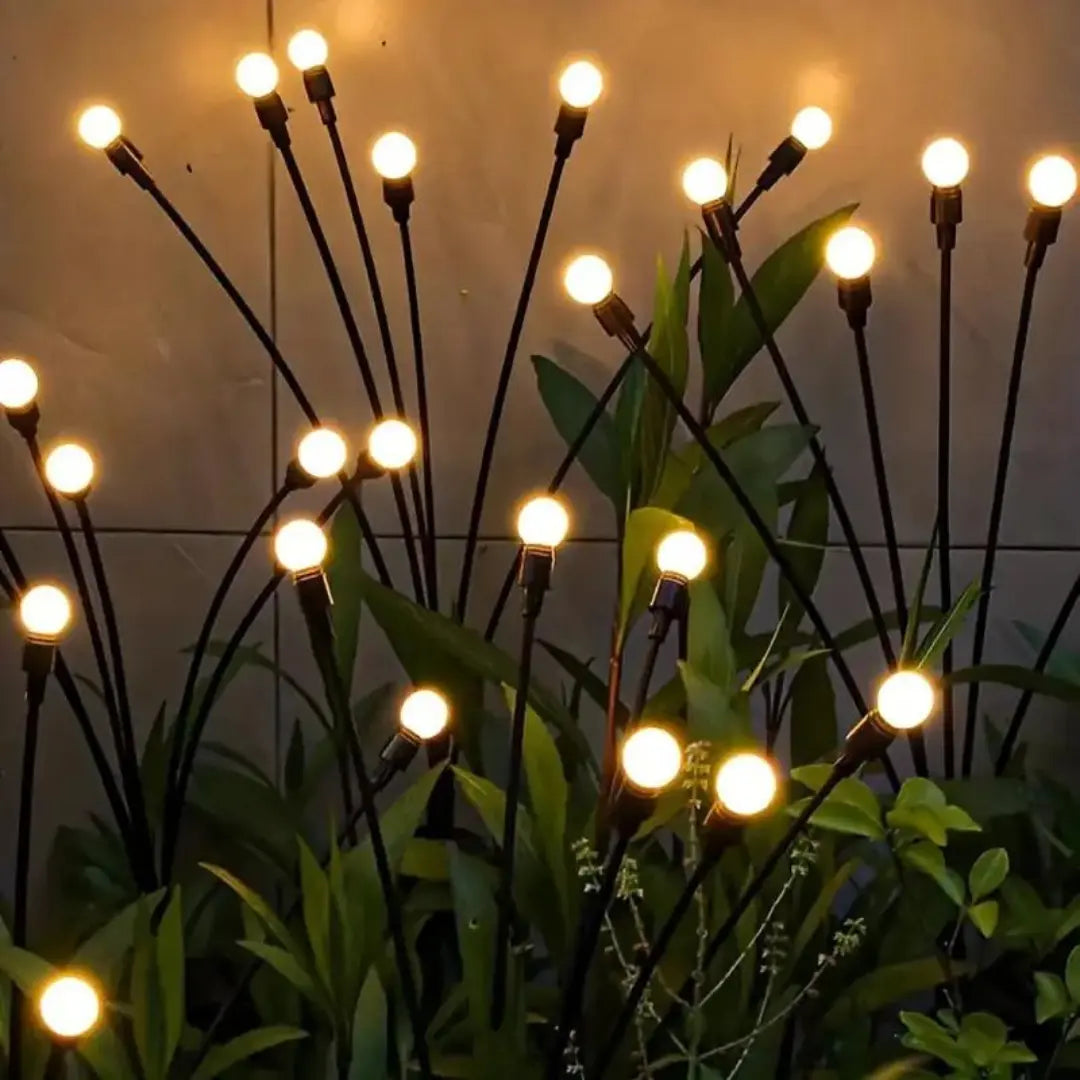 LED Garden Light Powered by Solar Energy