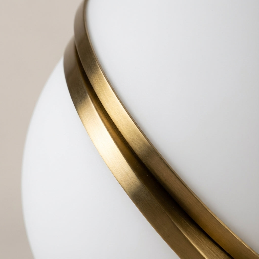 Globe-Shaped Accent Light - Lunarisol