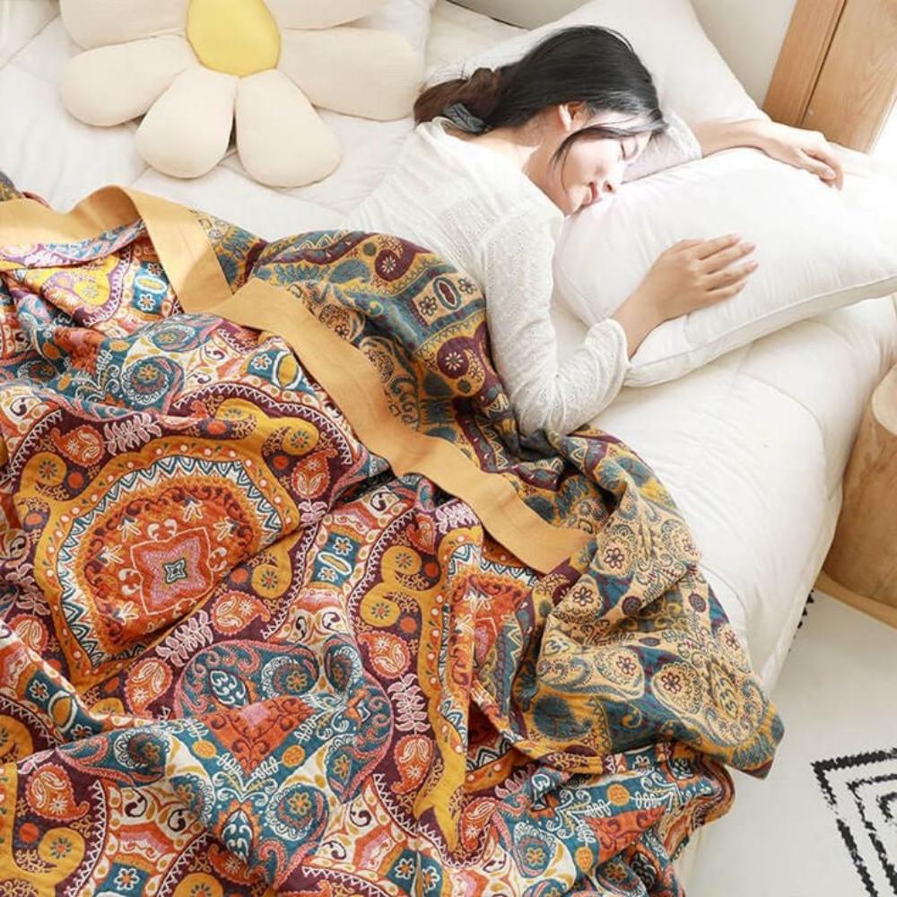 Dual-Sided Cooling Blanket – Versatile Comfort for Warm Days