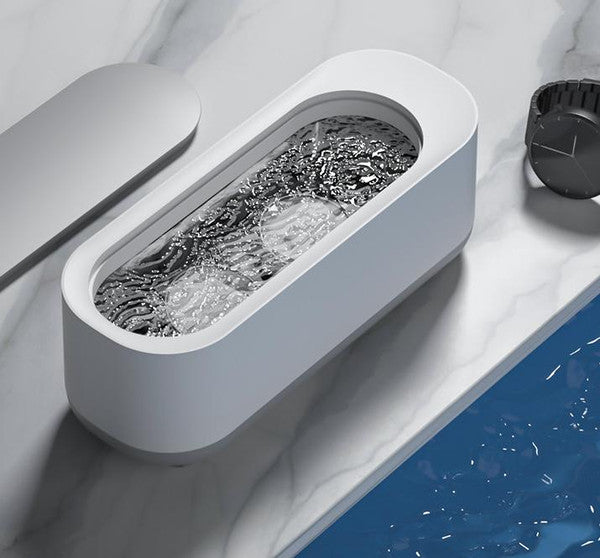 Compact Sonic Jewelry and Eyewear Cleaner
