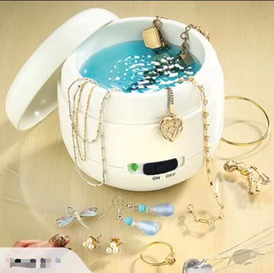 Brilliance Restorer: The Ultimate Jewelry Cleaning Solution