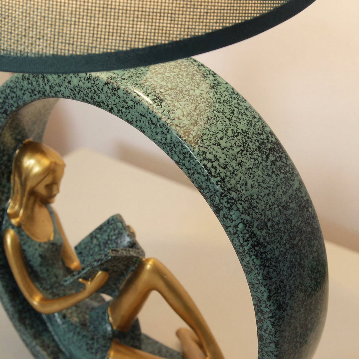 Sculptural Base Table Lamp for Ambient Lighting