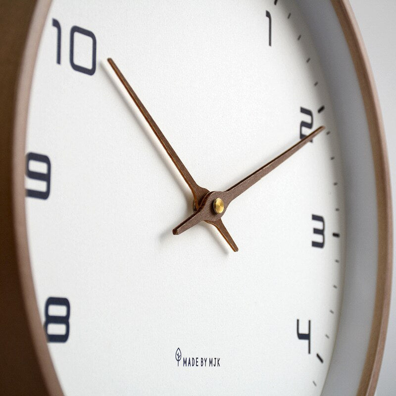 Elegant Timekeeper | Minimalist Wooden Clock for Modern Homes