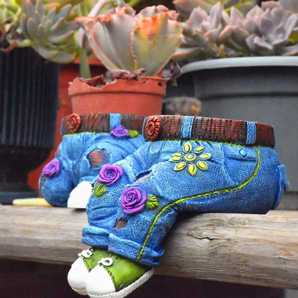 Succulent Planter Sculpture in Resin for Garden Decor