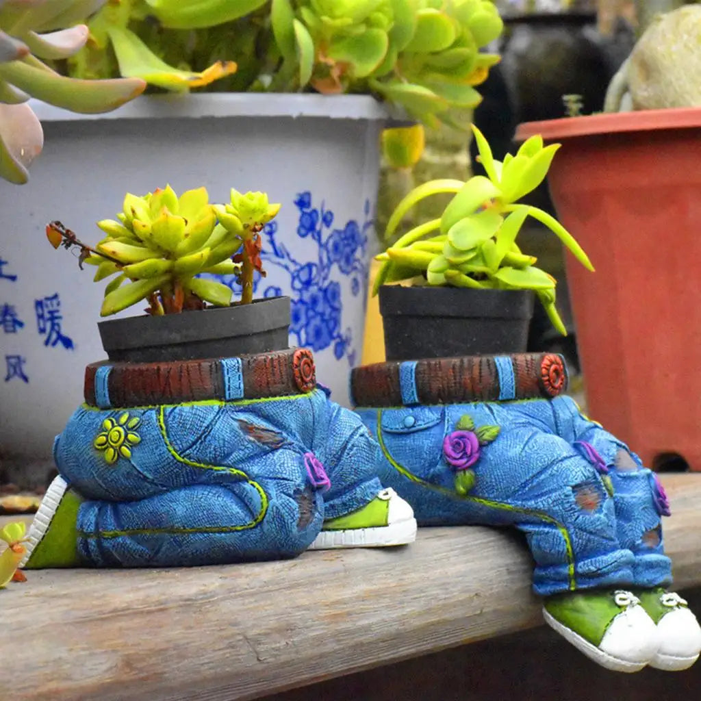 Succulent Planter Sculpture in Resin for Garden Decor