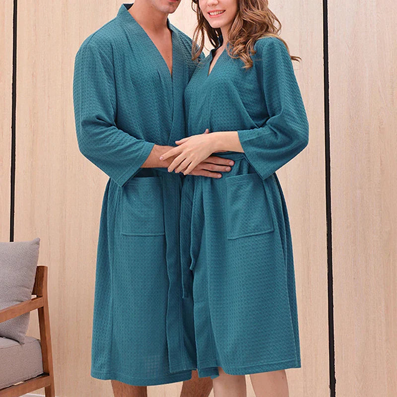 Cozy Unisex Bathrobe with Adjustable Fit and Pockets