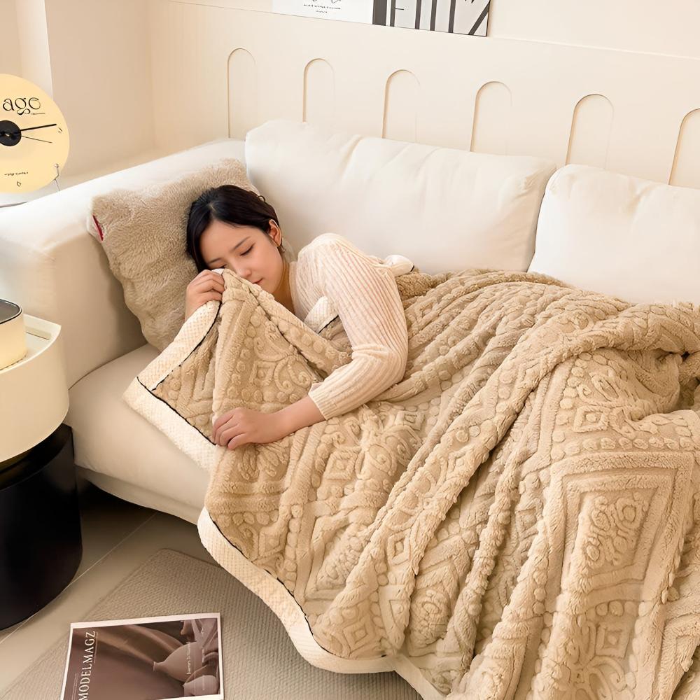 Plush Dreamscape Blanket with Cozy Sherpa Backing