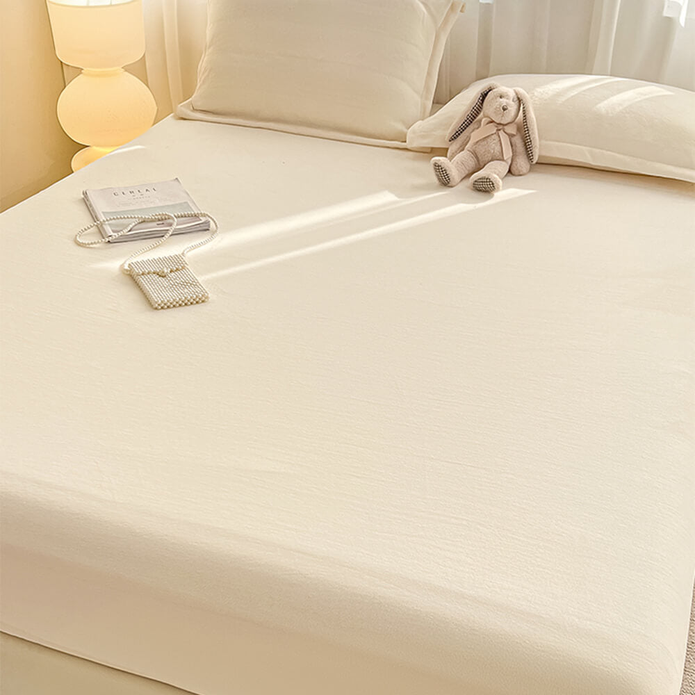 Luxurious Plush Fitted Sheet Set - Soft and Hypoallergenic Bedding
