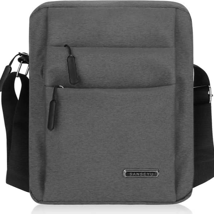 AquaGuard - Versatile Waterproof Crossbody Bag with Security Features