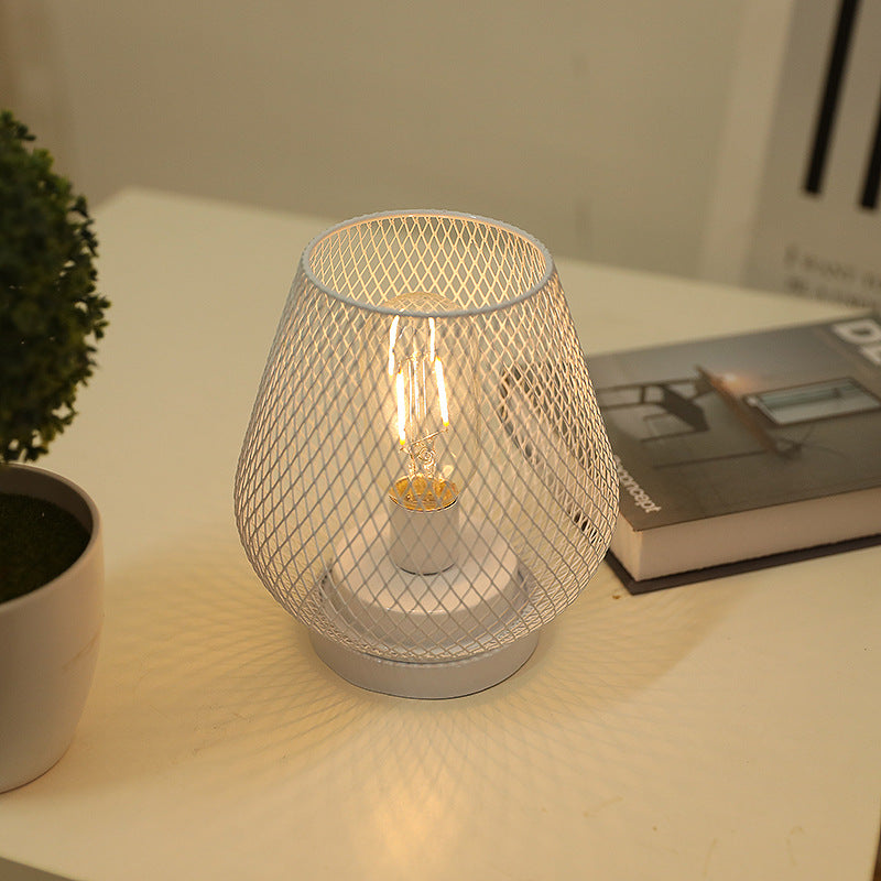 Versatile Cordless Metal Lamp - Perfect for Any Space