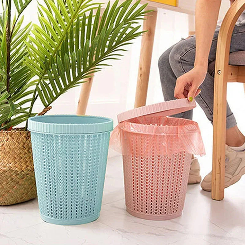 Smart Sensor Trash Can for Effortless Waste Management