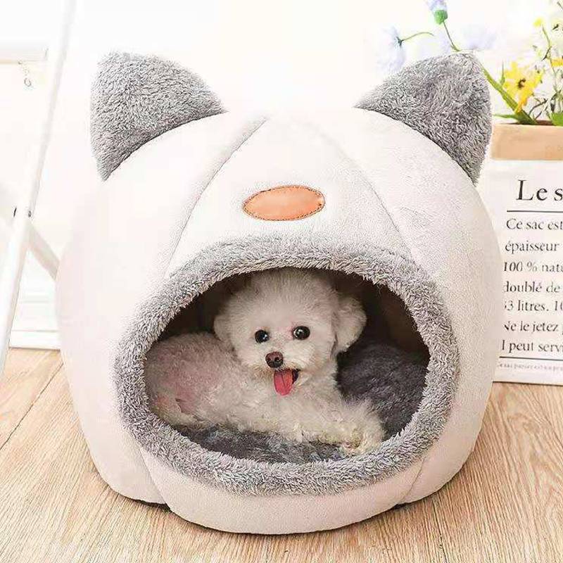 Feline Retreat: Cozy Hideaway for Cats