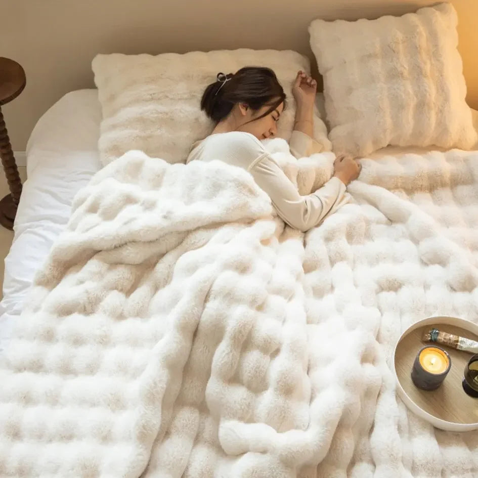 Cozy Blanket That Everyone Loves - Soft and Warm