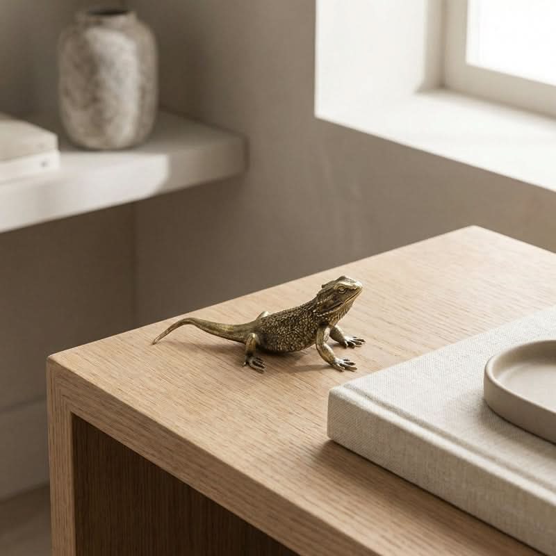 Stylish Brass Lizard Sculpture for Home and Office Decor