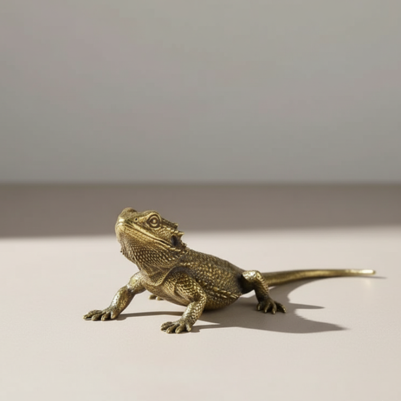 Stylish Brass Lizard Sculpture for Home and Office Decor