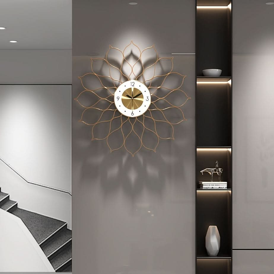 Sleek Elegance Gold Wall Clock for Contemporary Spaces