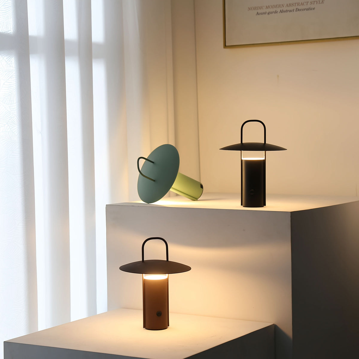 LUMINOX – Stylish Portable USB Table Lamp