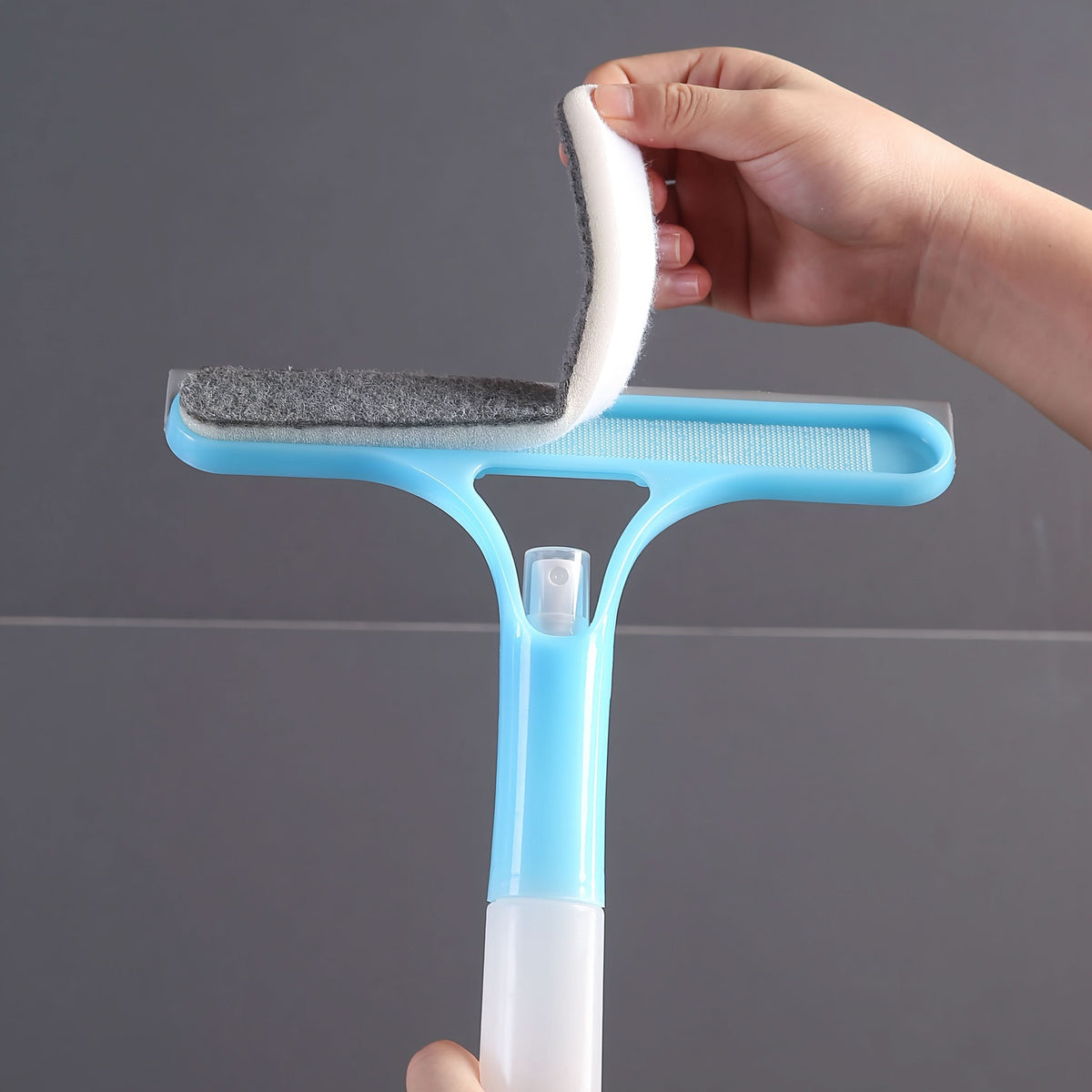 CrystalClear – 3-in-1 Window & Mirror Cleaning Tool with Washable Cloth