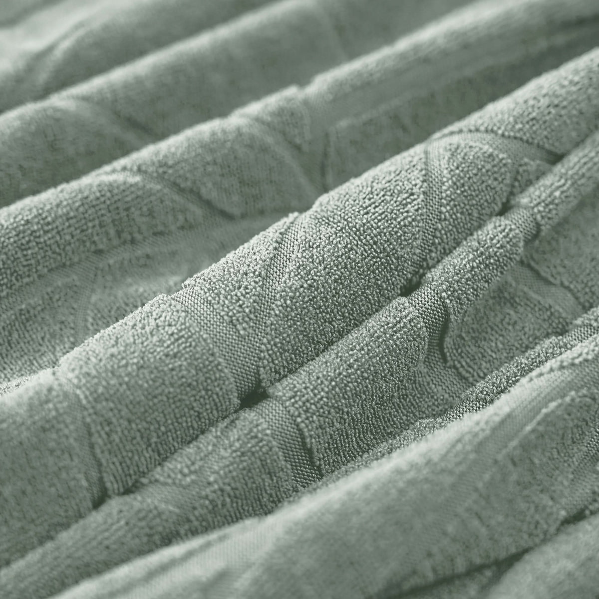 Revitalizing Chair Covers for Stylish Home Interiors