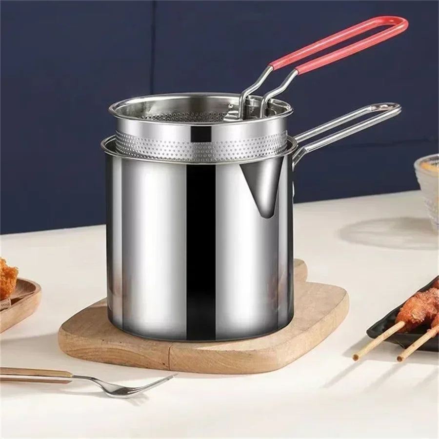 Compact 1200ML Fryer Pot with Oil Strainer