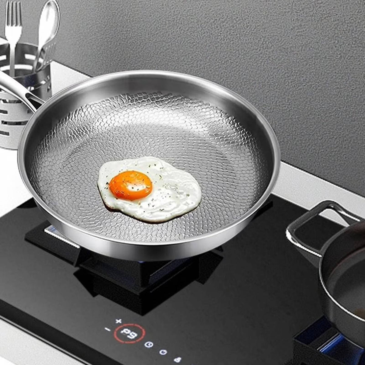 Eco-Friendly Non-Stick Cooking Pan for Effortless Meals