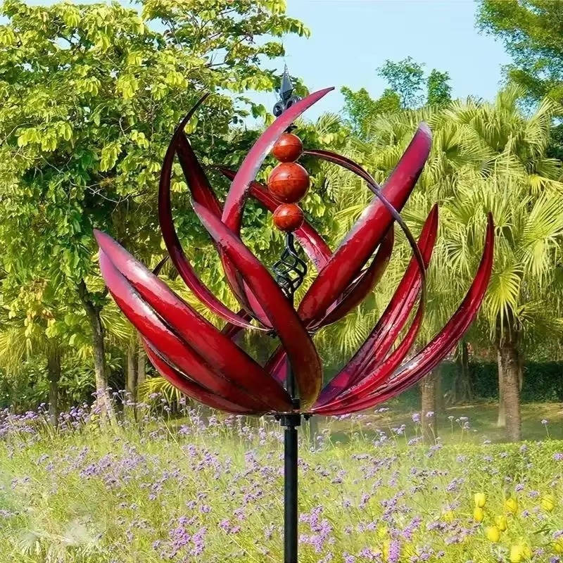 Whirling Garden Breeze Decorator