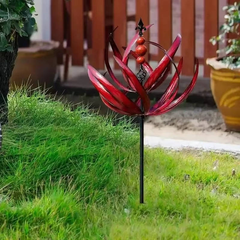 Whirling Garden Breeze Decorator
