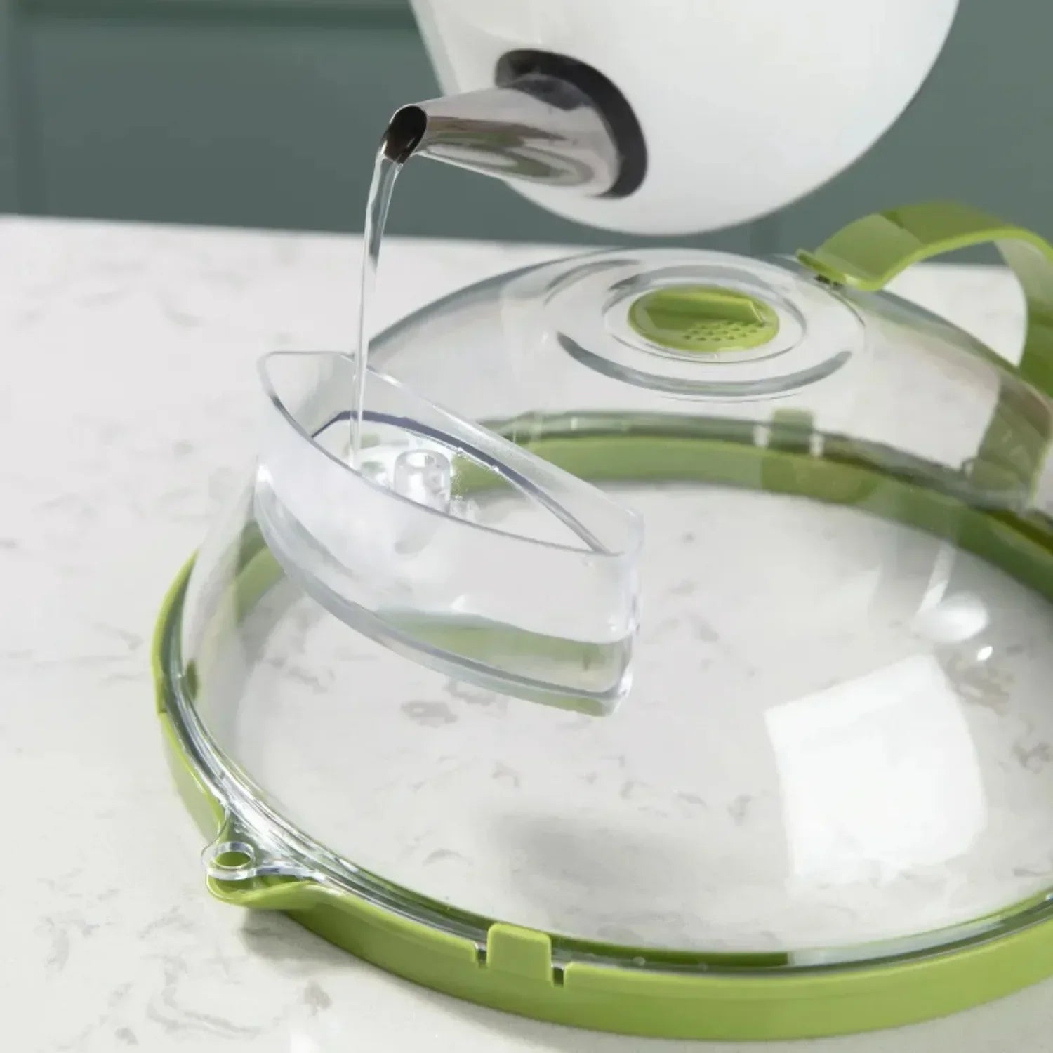 10-Inch Food Cover with Steam Feature for Microwave