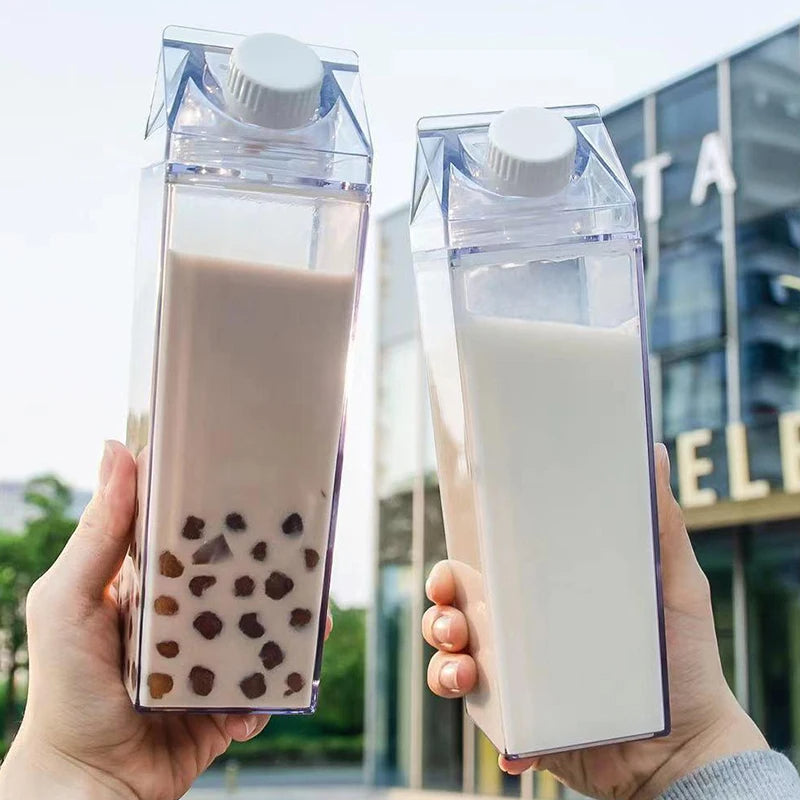 Chic Clear Beverage Container for Everyday Hydration