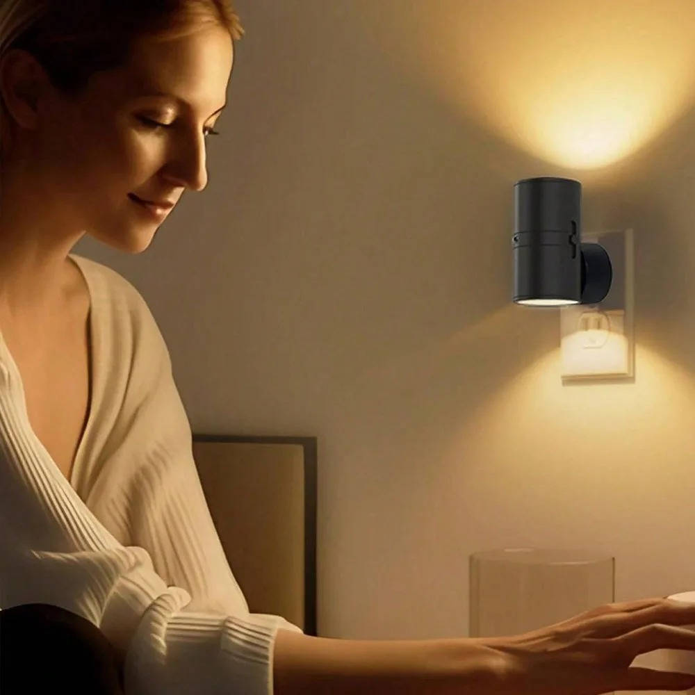 Smart Night Light Outlet with Adjustable Brightness