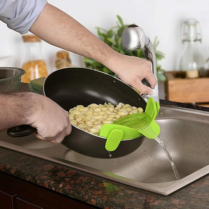 SmartClip Silicone Pot Strainer – Effortless Draining Solution
