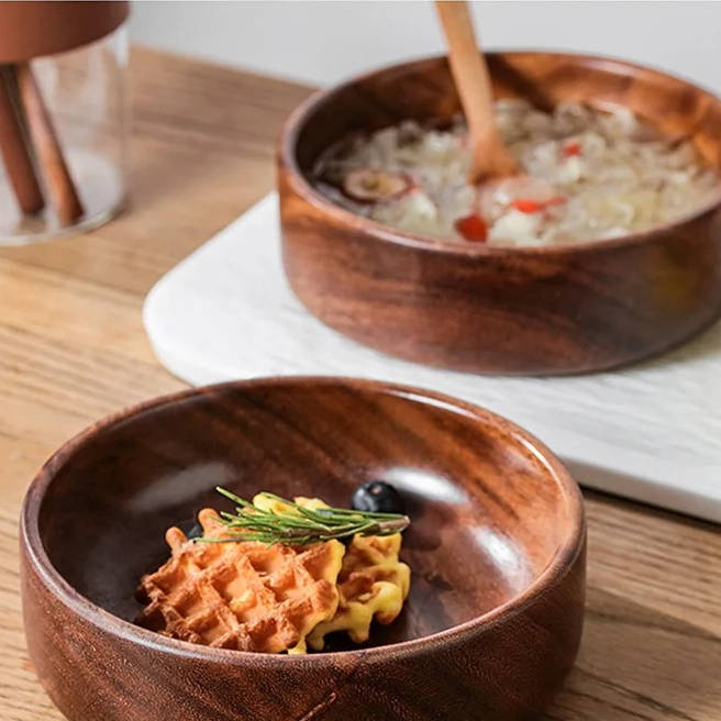 Elegant Walnut Serving Bowl for Every Occasion