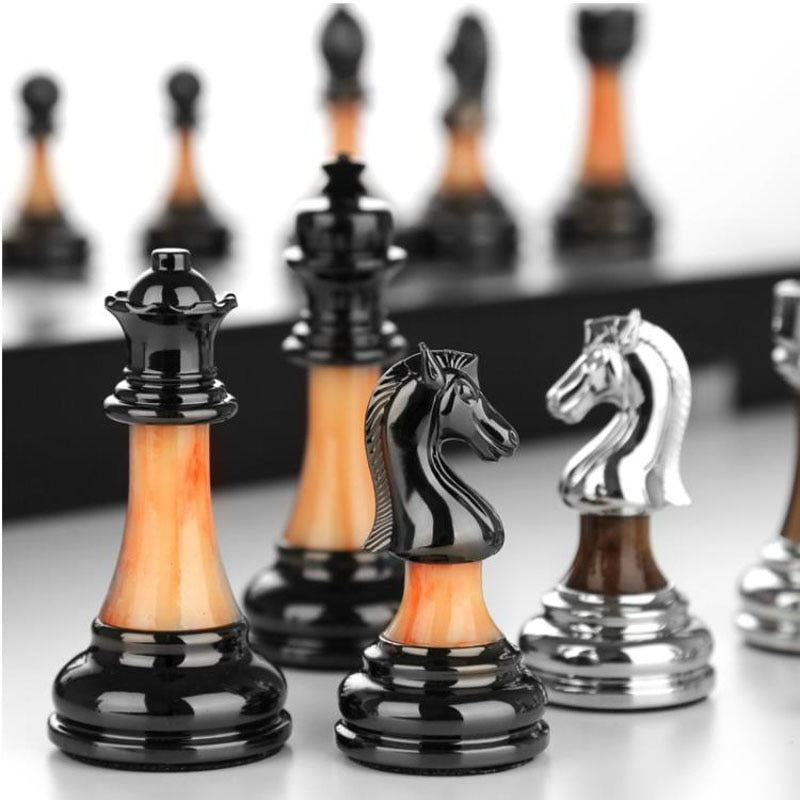 Elegant Metal Chess Set with a Spacious 42 cm Wooden Board