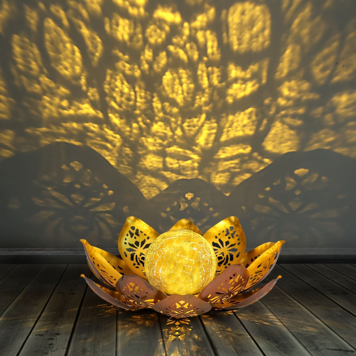 Radiant Lotus Solar Garden Light for Outdoor Elegance