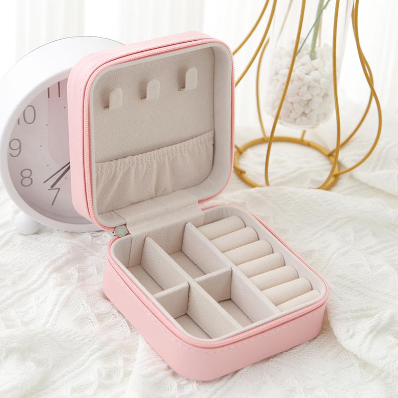 Elegant Jewelry Travel Organizer Case