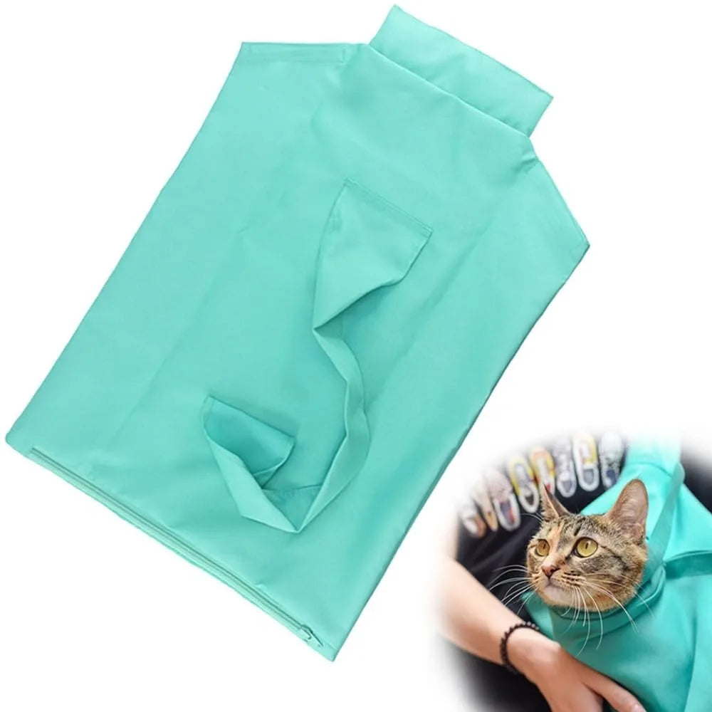 Travel-Friendly Cat Carrier Pouch for Stress-Free Outings
