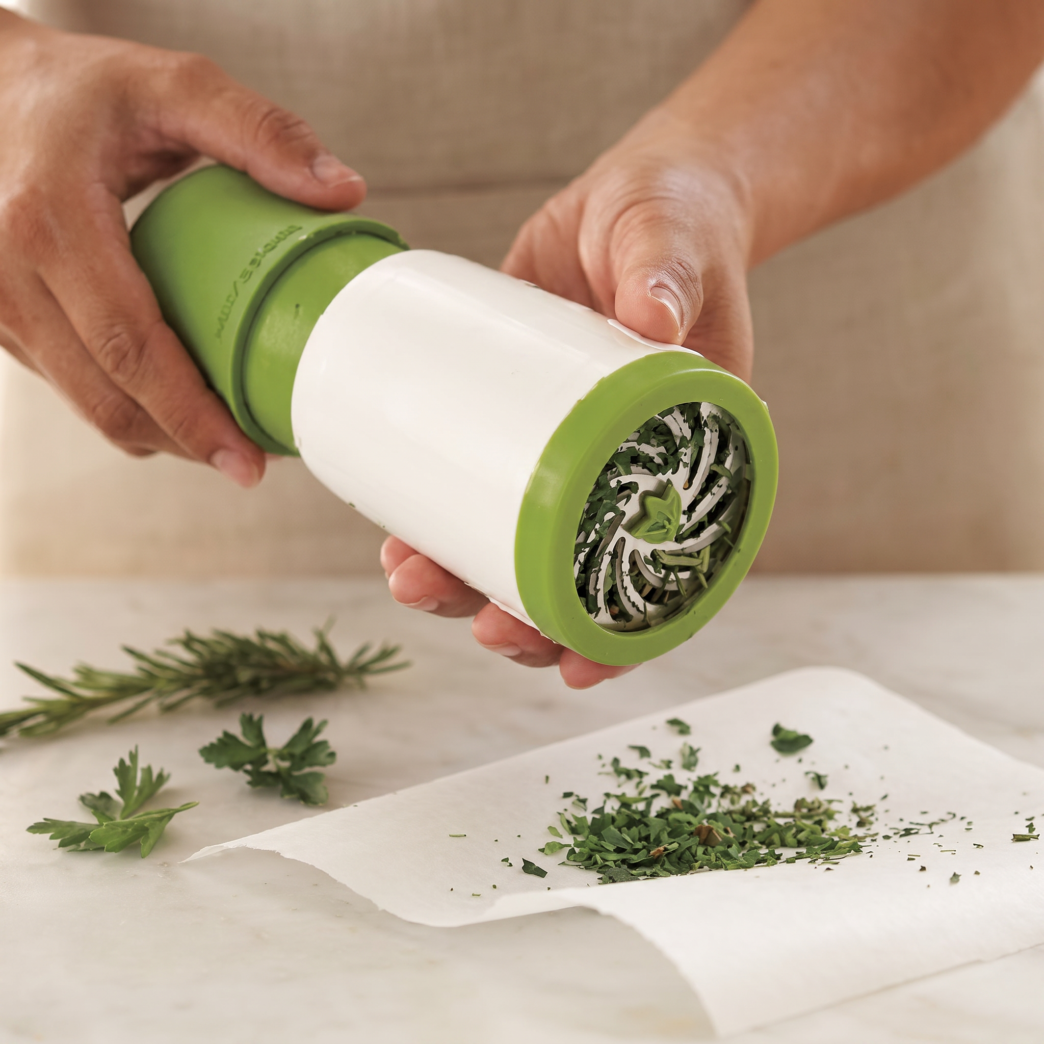 Versatile Manual Herb Chopper with Stainless Steel Blades