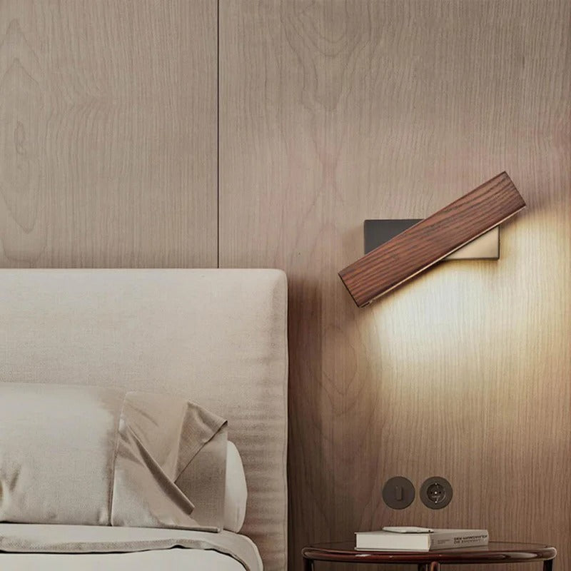 Adjustable Indoor Wall Light for Personalized Illumination