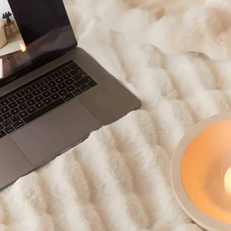 All-Season Comfort Blanket for Cozy Living