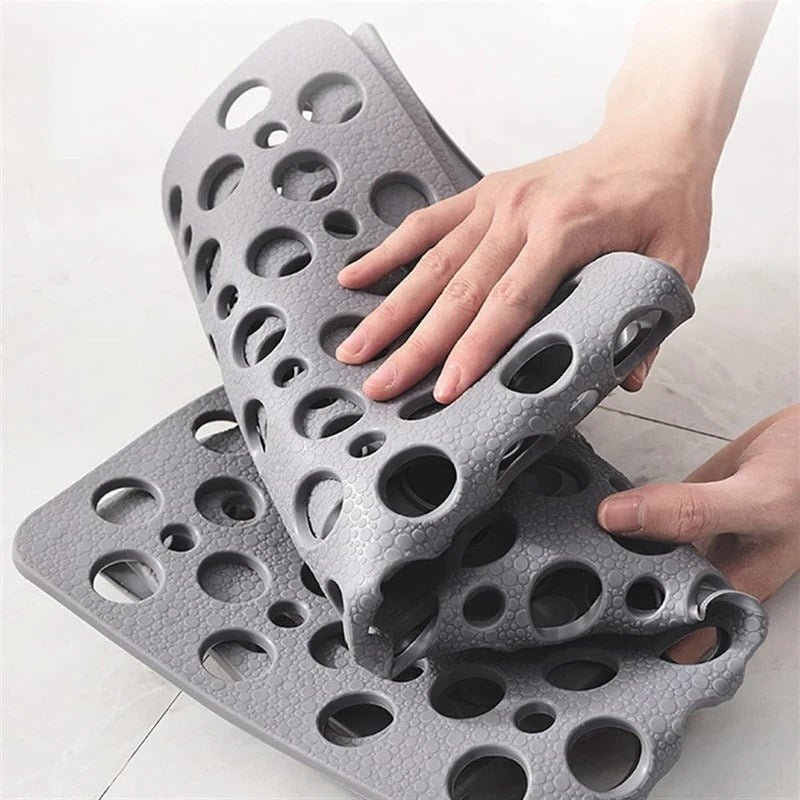 Slip-Resistant Shower Pad with Drainage and Suction Base
