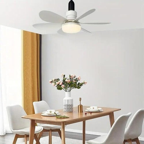 Elegant Ceiling Fan with Integrated LED Lighting and Remote Control