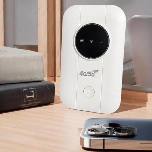 Compact Mobile WiFi Hub for Seamless Internet Anywhere