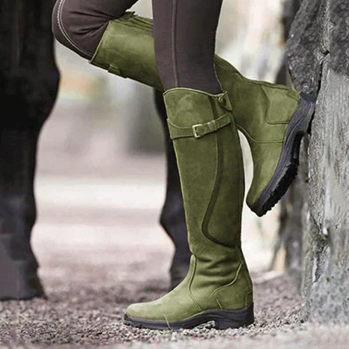 All-Weather Insulated Footwear for Ultimate Protection