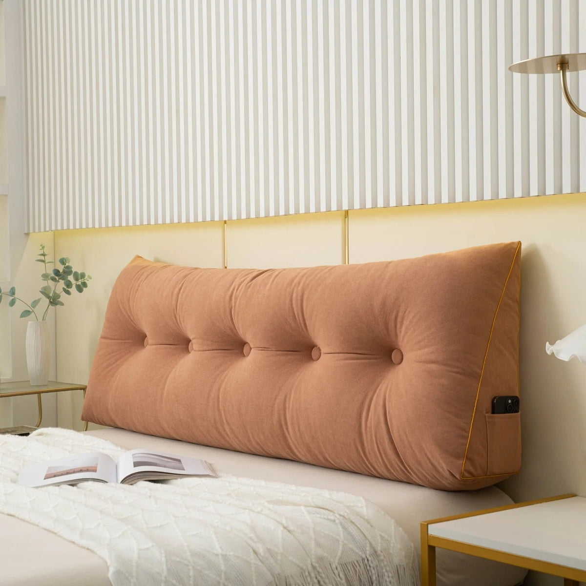 Elegant Supportive Wedge Cushion for Comfort