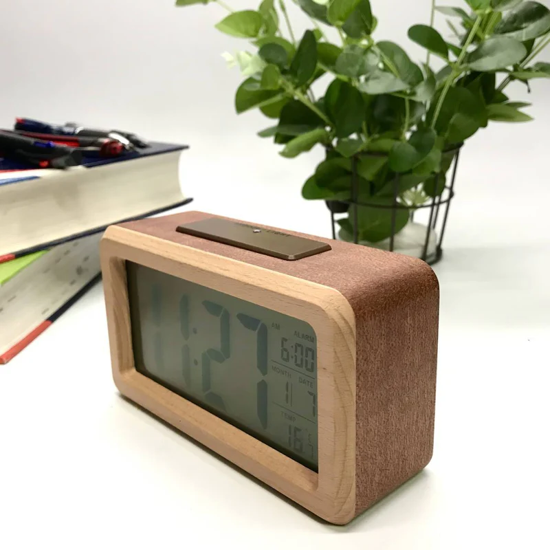 Smart Voice-Activated LED Alarm Clock with USB Power