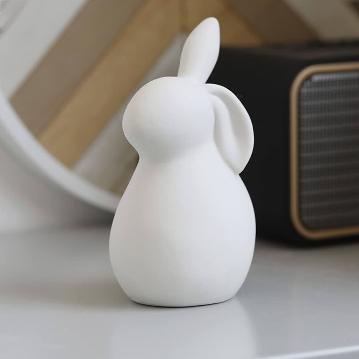 Elegantly Simple Ceramic Rabbit Figurine for Home Decor