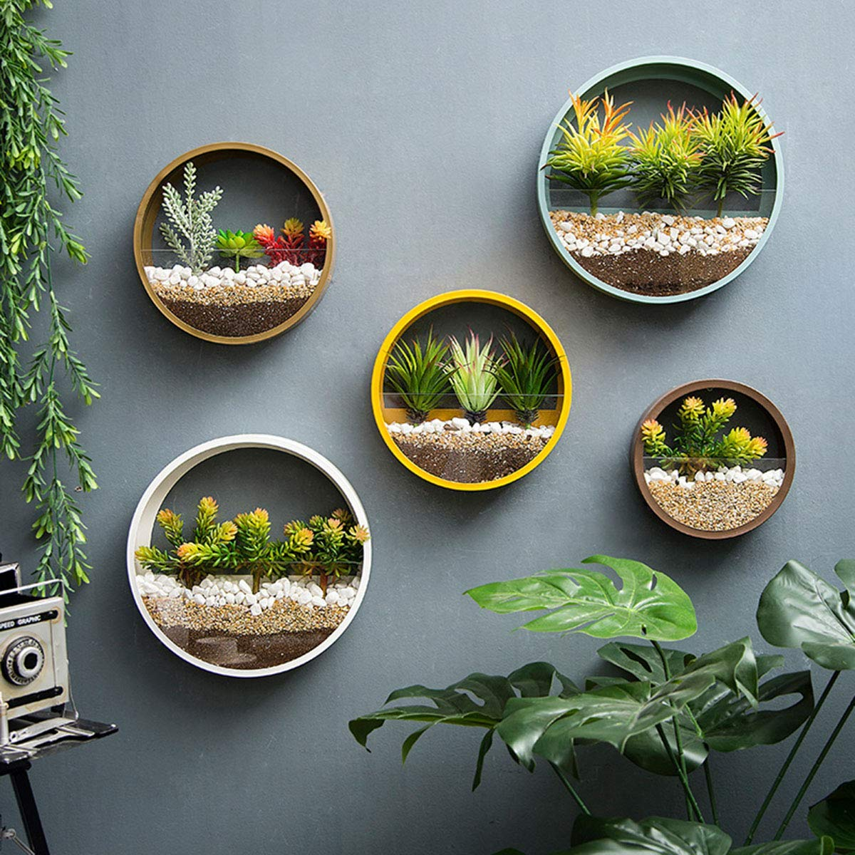 Sleek Scandinavian Wall Planter with Elegant Matte Finish
