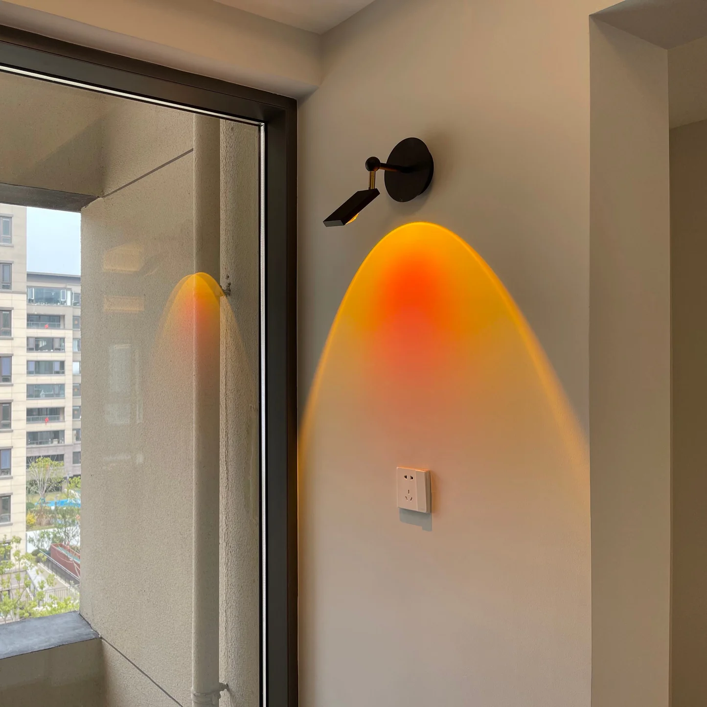 Stylish LED Wall Light with Gradient Glow for Indoor Spaces