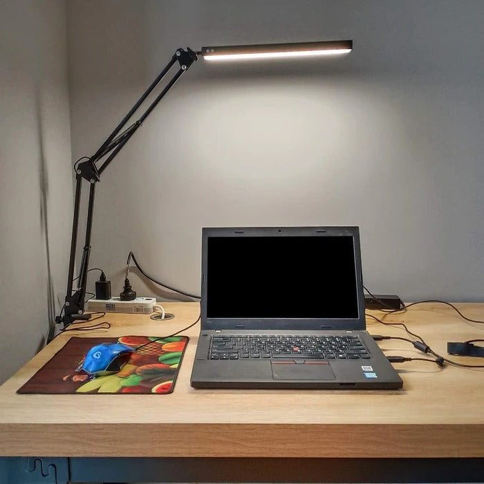 Versatile Clamp-On LED Work Lamp for Precision Lighting